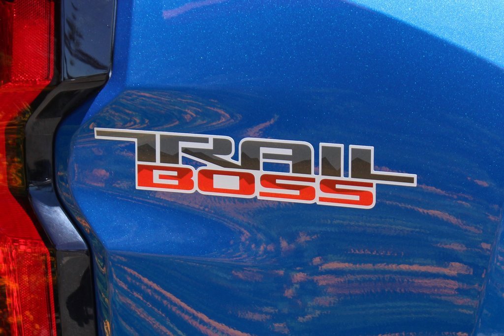 Used 2023 Chevrolet Colorado Trail Boss w/ LPO, Dark Essentials Package image 48