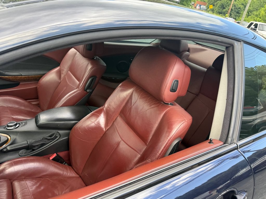Used 2008 BMW 650i Coupe w/ Sport Pkg RWD image 3