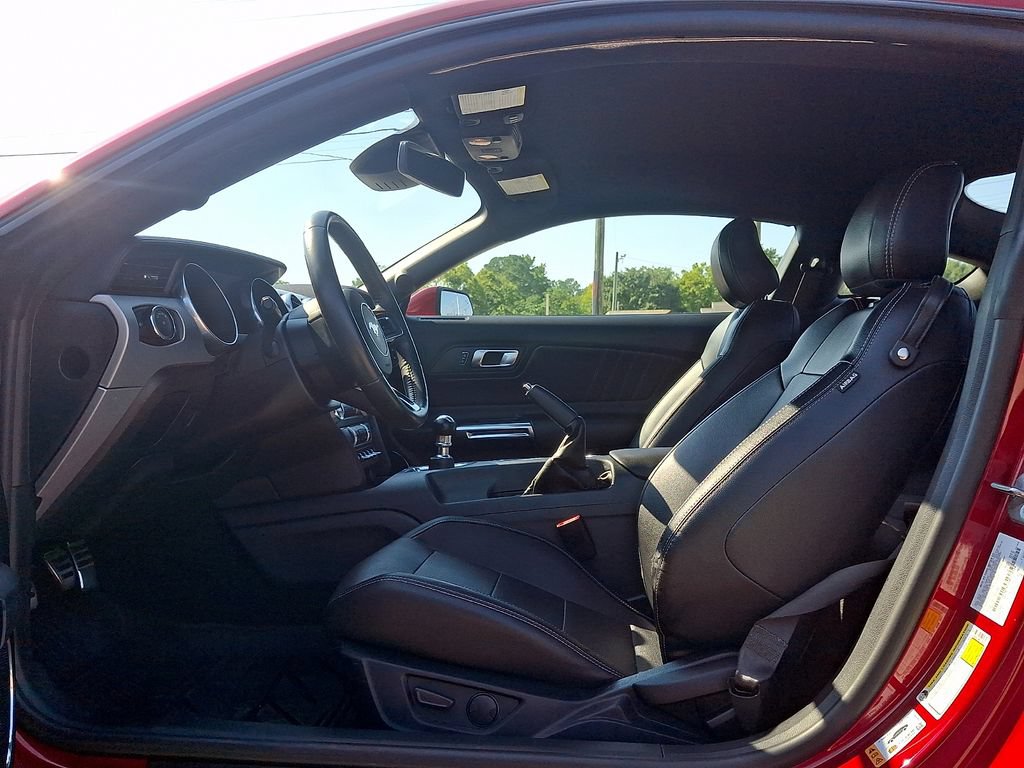 Used 2021 Ford Mustang GT Premium w/ Ford Safe & Smart Package RWD image 11