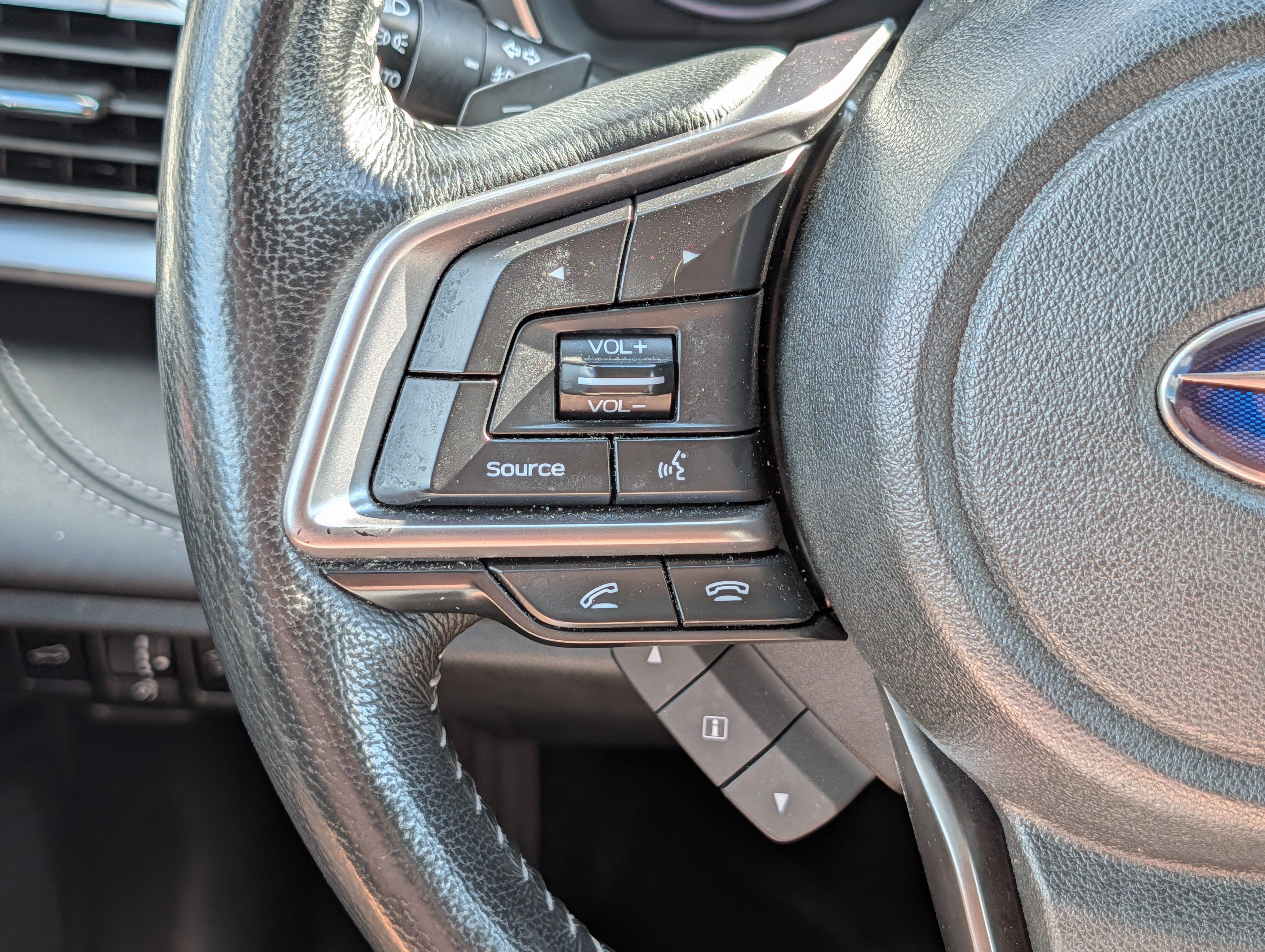 Used 2022 Subaru Outback Limited AWD/4WD image 31