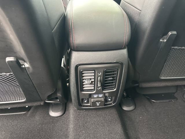 Used 2024 Dodge Durango GT AWD/4WD image 32