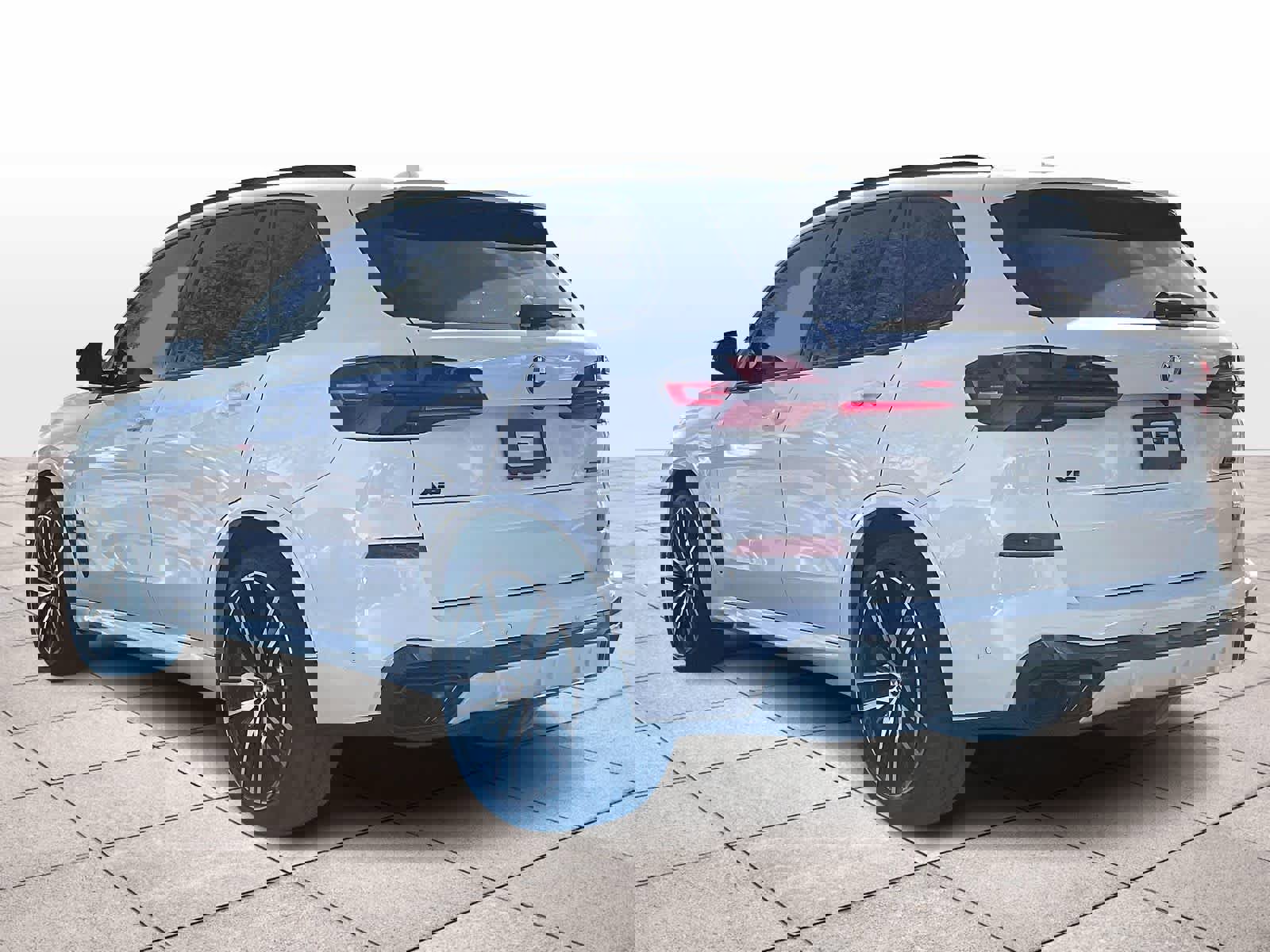 Used 2025 BMW X5 M60i image 13