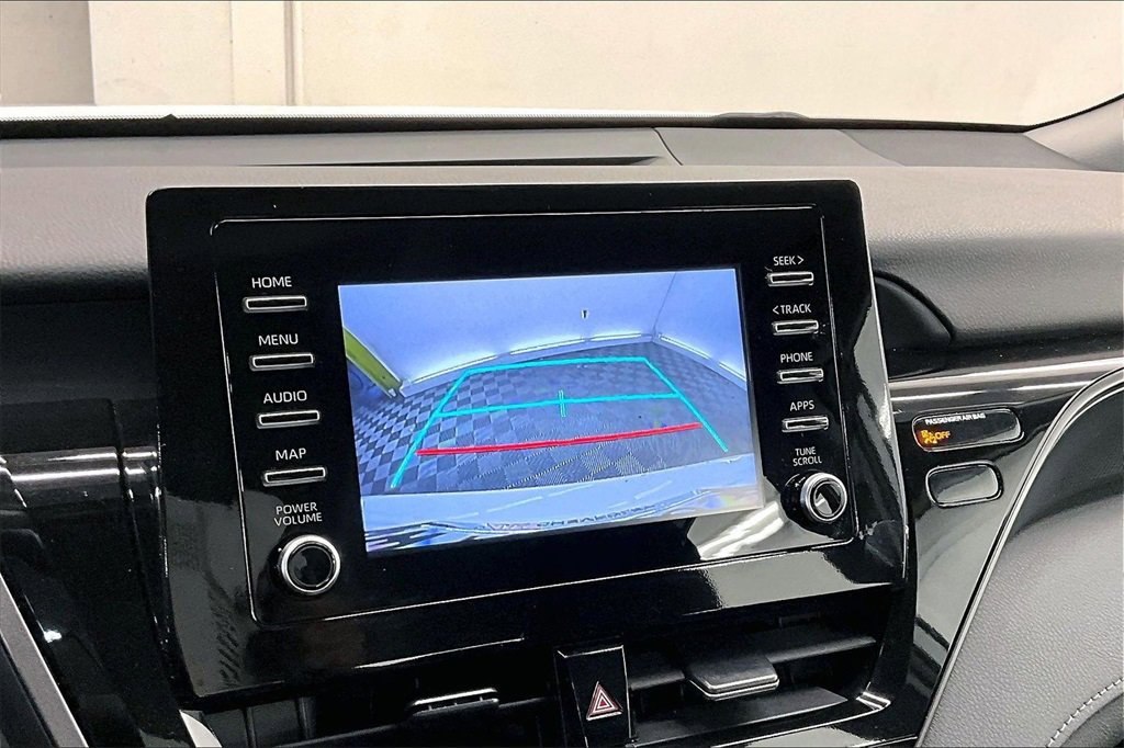 Used 2024 Toyota Camry LE image 20