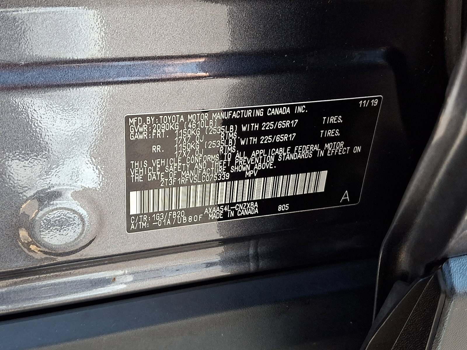 Used 2020 Toyota RAV4 LE w/ All Weather Liner Package AWD/4WD image 27