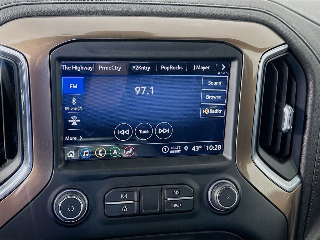 Used 2021 Chevrolet Silverado 1500 High Country image 15