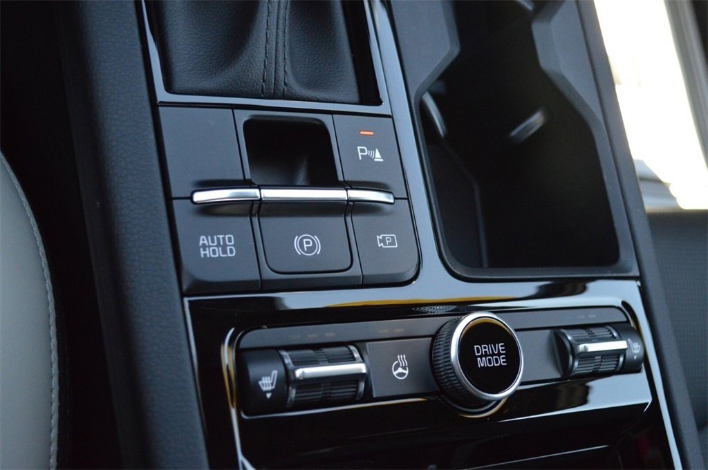 Used 2025 Kia K5 GT-Line image 38