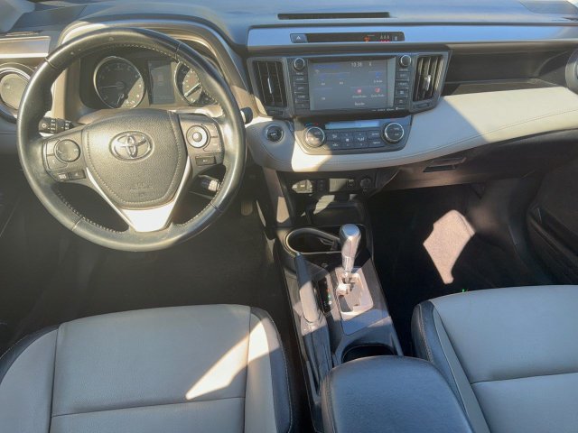 Used 2017 Toyota RAV4 Limited FWD image 28