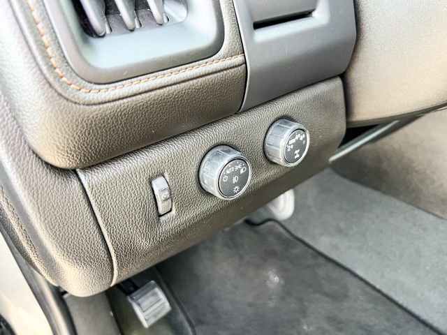 Used 2022 GMC Canyon AT4 image 17