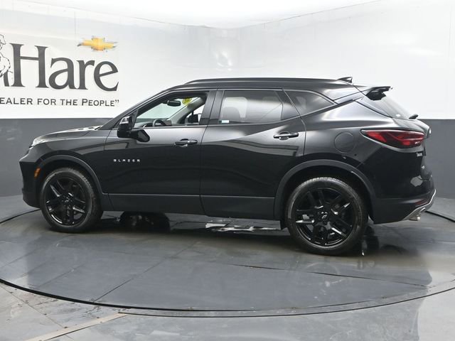 Used 2024 Chevrolet Blazer LT w/ LPO, Black Grille Bar Package image 52