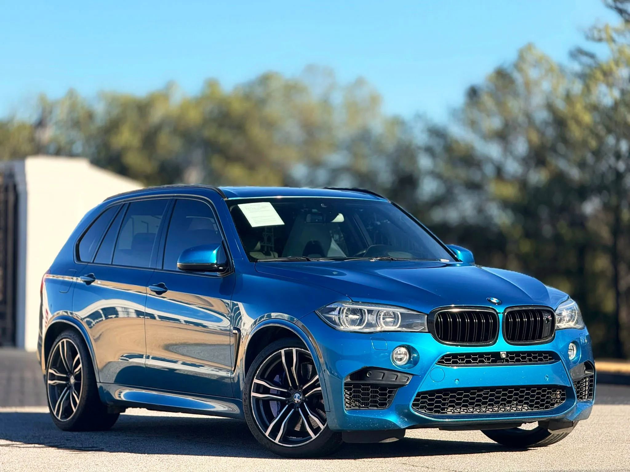 Used 2016 BMW X5 M image 5