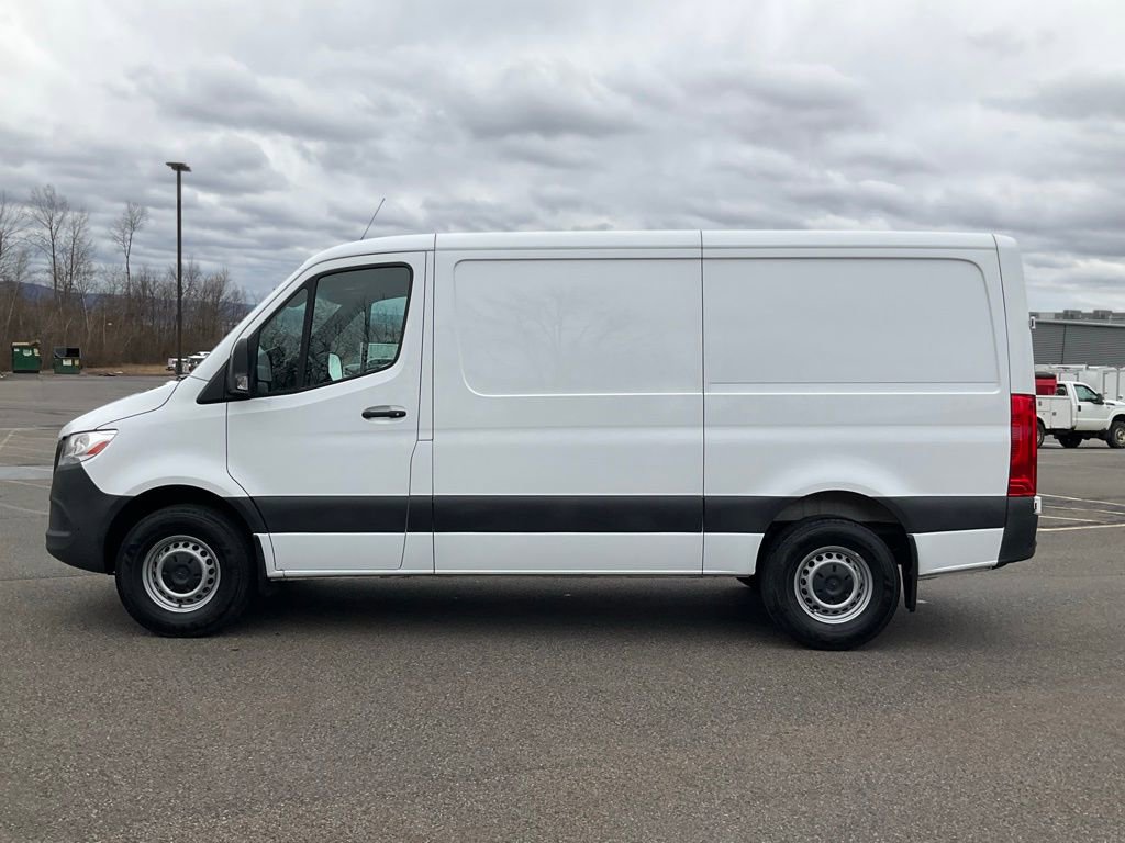Used 2021 Mercedes-Benz Sprinter 144 Cargo image 26