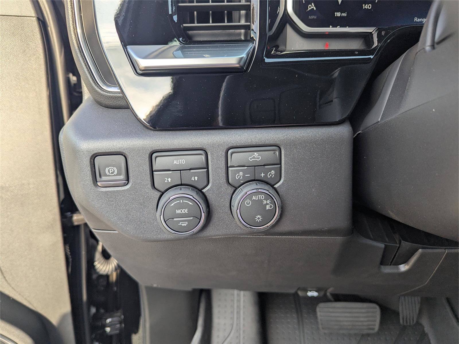 New 2026 Chevrolet Silverado 1500 LT w/ Protection Package image 27