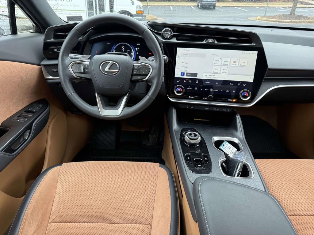 Used 2023 Lexus RZ 450e Premium w/ Accessory Package (2T) image 8