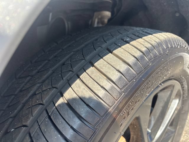 Used 2019 Jeep Grand Cherokee Altitude AWD/4WD image 10