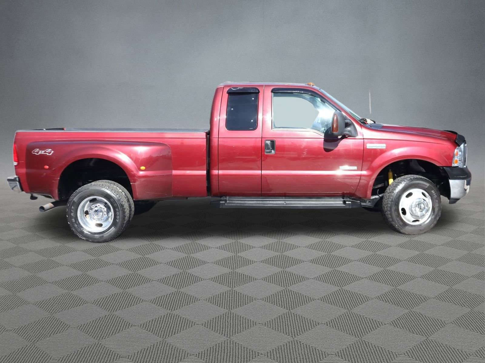 Used 2006 Ford F350 4x4 SuperCab DRW Super Duty image 2