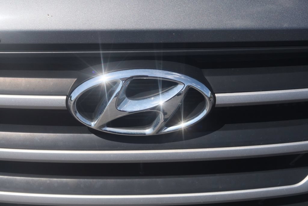 Used 2018 Hyundai Tucson Value AWD/4WD image 21