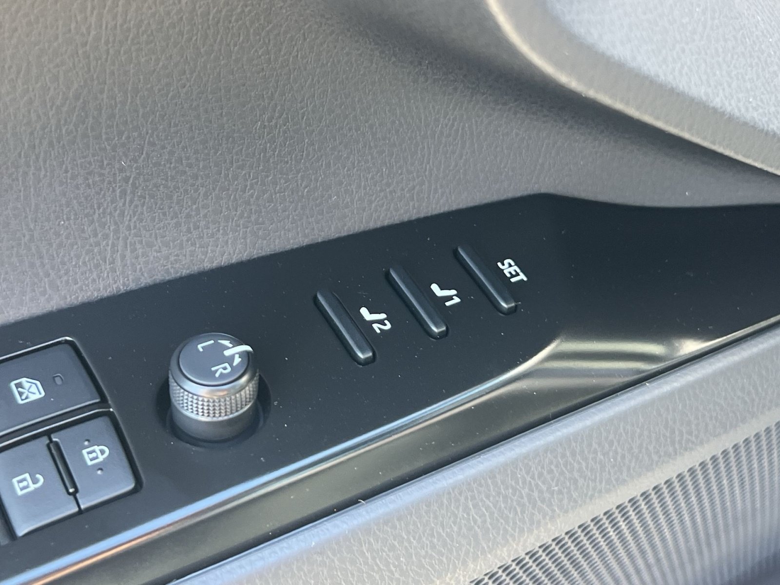 New 2026 Toyota Camry XSE FWD image 24