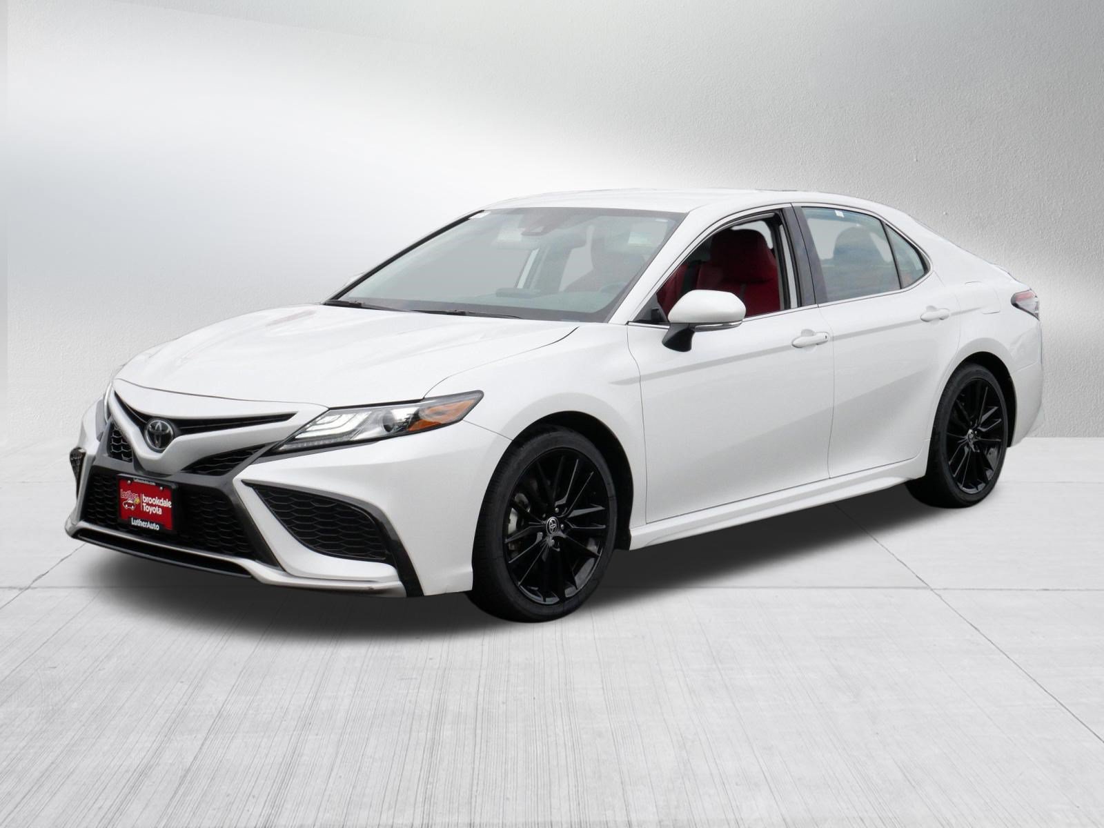 Certified 2024 Toyota Camry XSE FWD image 3