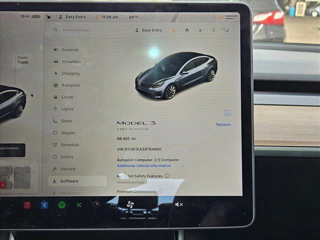 Used 2018 Tesla Model 3 Mid Range image 18