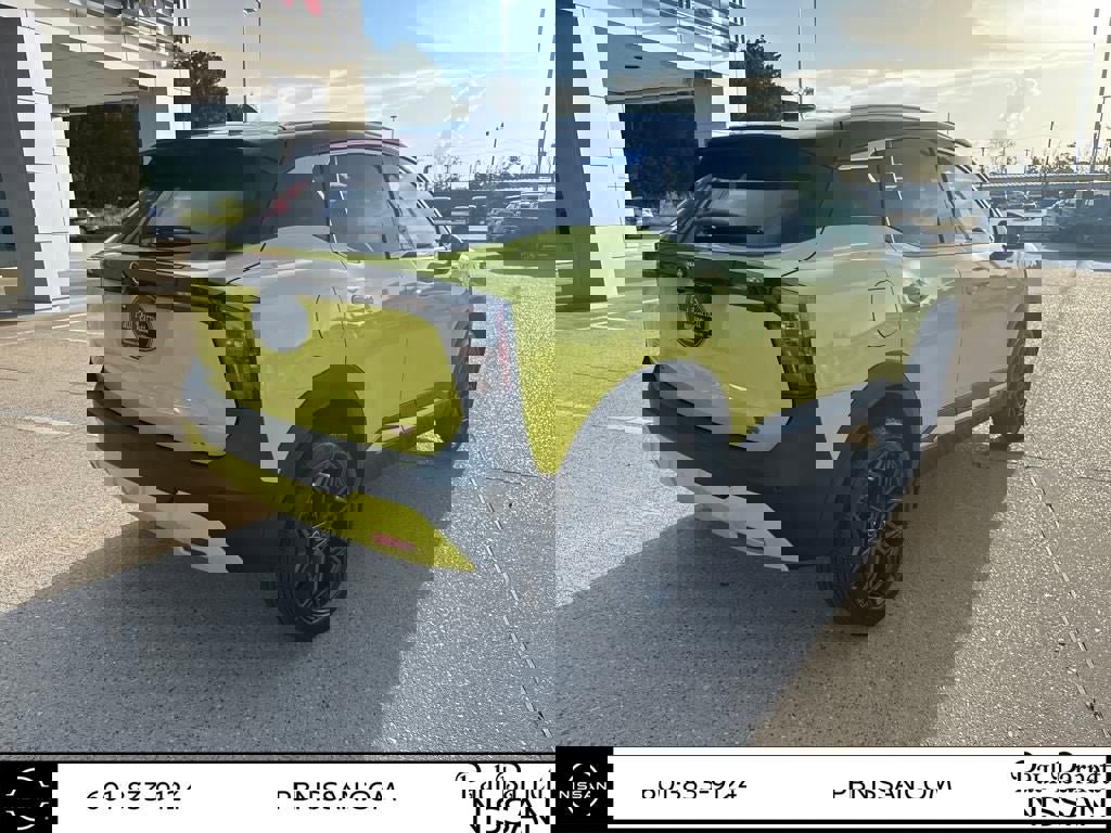 New 2025 Nissan Kicks SR image 4