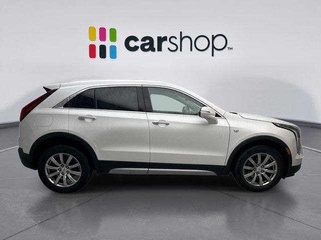 Used 2022 Cadillac XT4 Premium Luxury w/ Enhanced Visibility Package AWD/4WD image 6