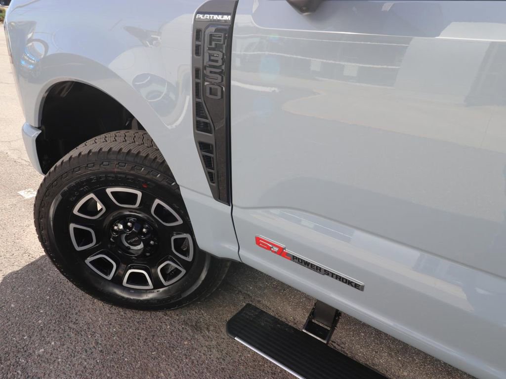 New 2026 Ford F350 Platinum AWD/4WD image 4