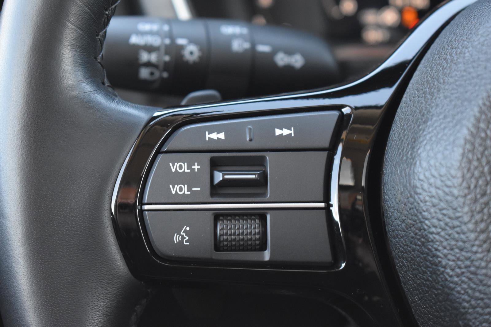 Used 2025 Honda Pilot Elite image 7