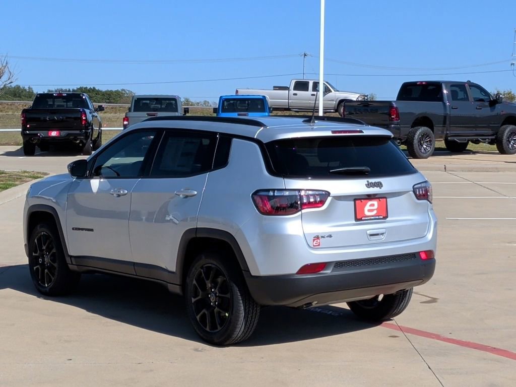 New 2026 Jeep Compass Latitude AWD/4WD image 6