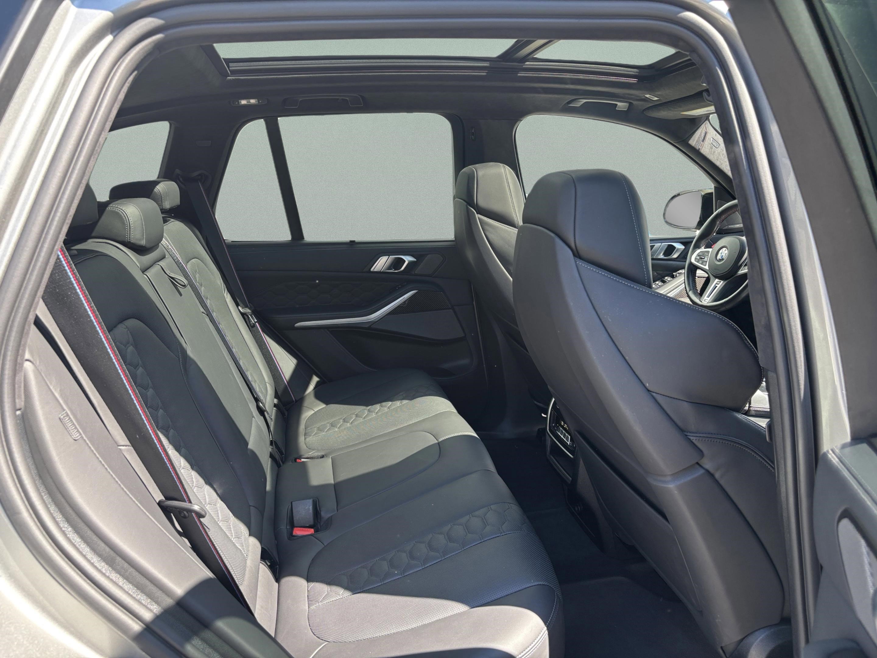 Used 2022 BMW X5 M w/ Competition Package 2 image 29