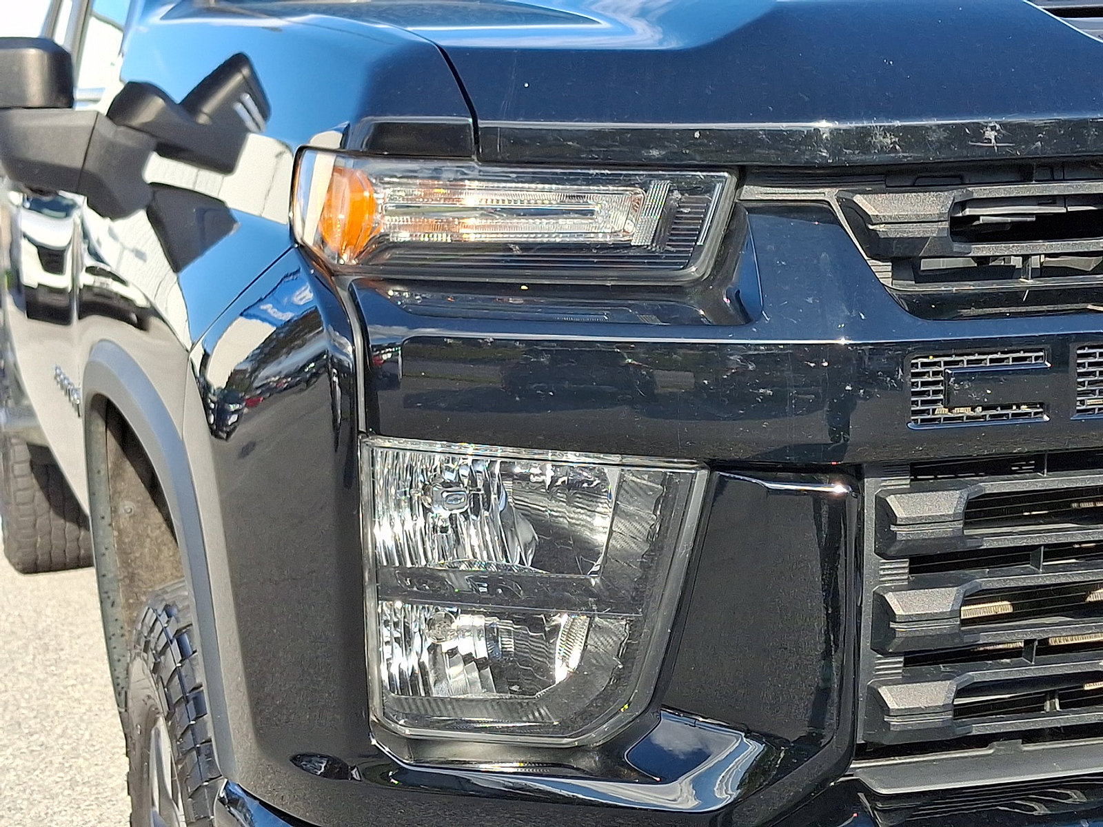 Used 2021 Chevrolet Silverado 2500 Custom w/ Custom Convenience Package image 8