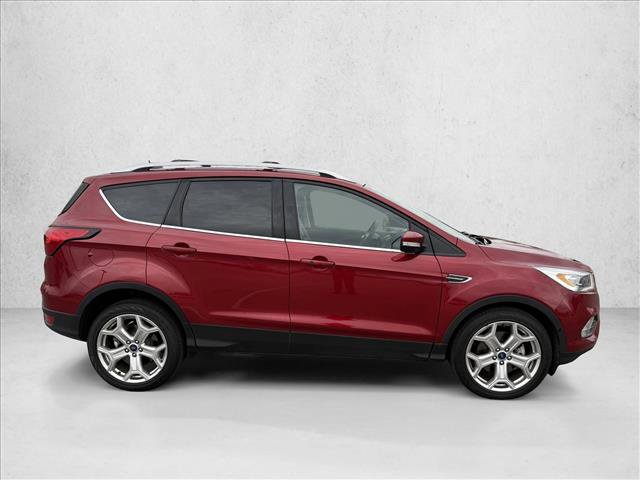 Used 2019 Ford Escape Titanium image 4