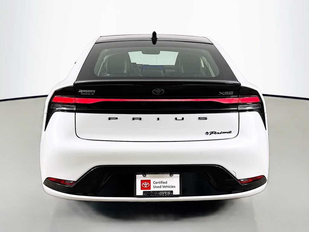Certified 2024 Toyota Prius Prime Premium FWD image 7