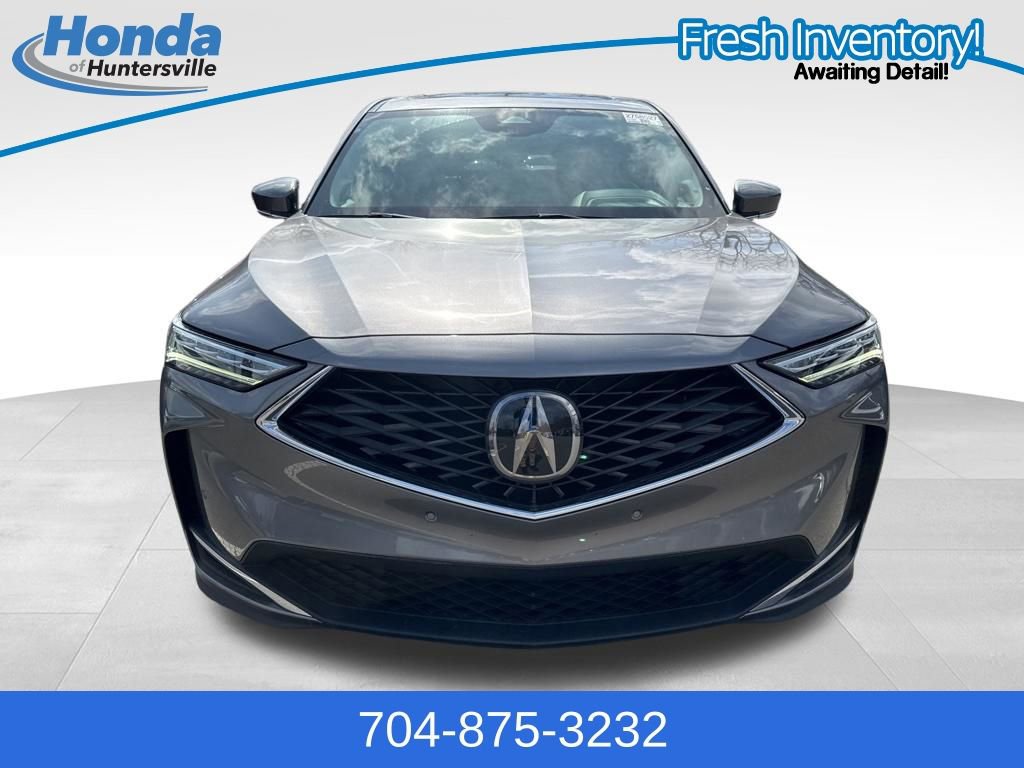 Used 2025 Acura MDX w/ Technology Package image 3
