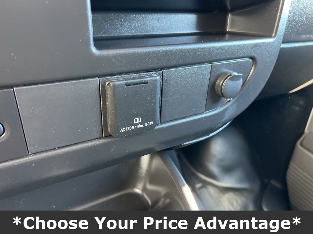 Used 2023 GMC Savana 2500 w/ Driver Convenience Package image 51
