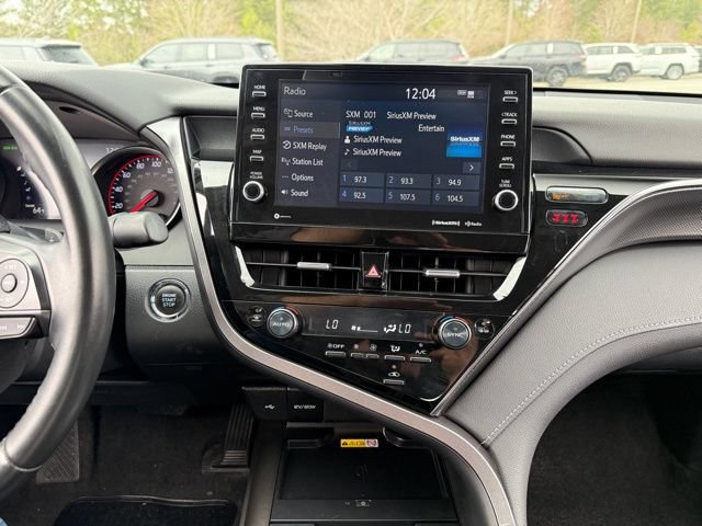 Used 2023 Toyota Camry XSE FWD image 17
