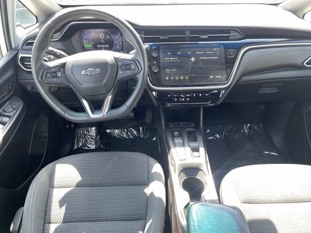Used 2023 Chevrolet Bolt LT FWD image 8