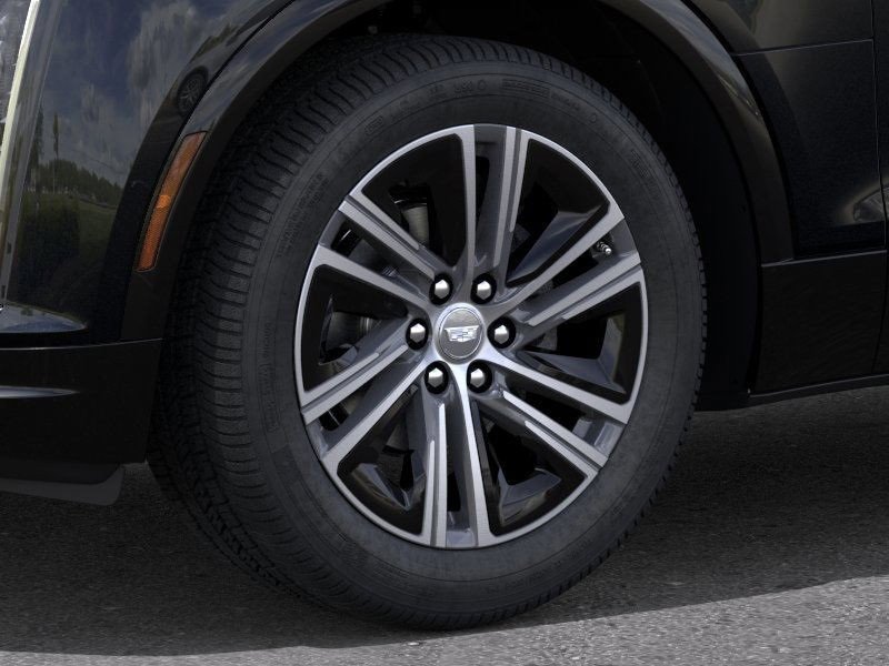 Used 2025 Cadillac Lyriq Luxury image 10