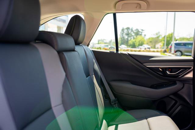 Certified 2025 Subaru Outback Onyx Edition w/ Popular Package #2 image 26