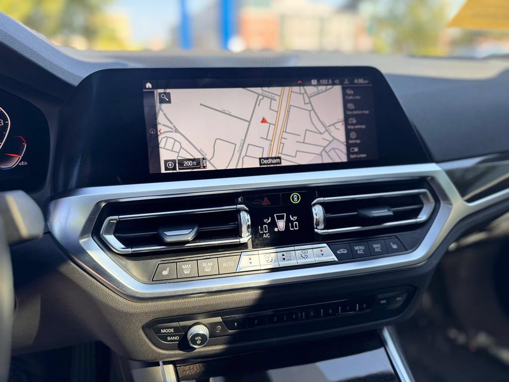 Used 2020 BMW 330i xDrive Sedan w/ Premium Package AWD/4WD image 17