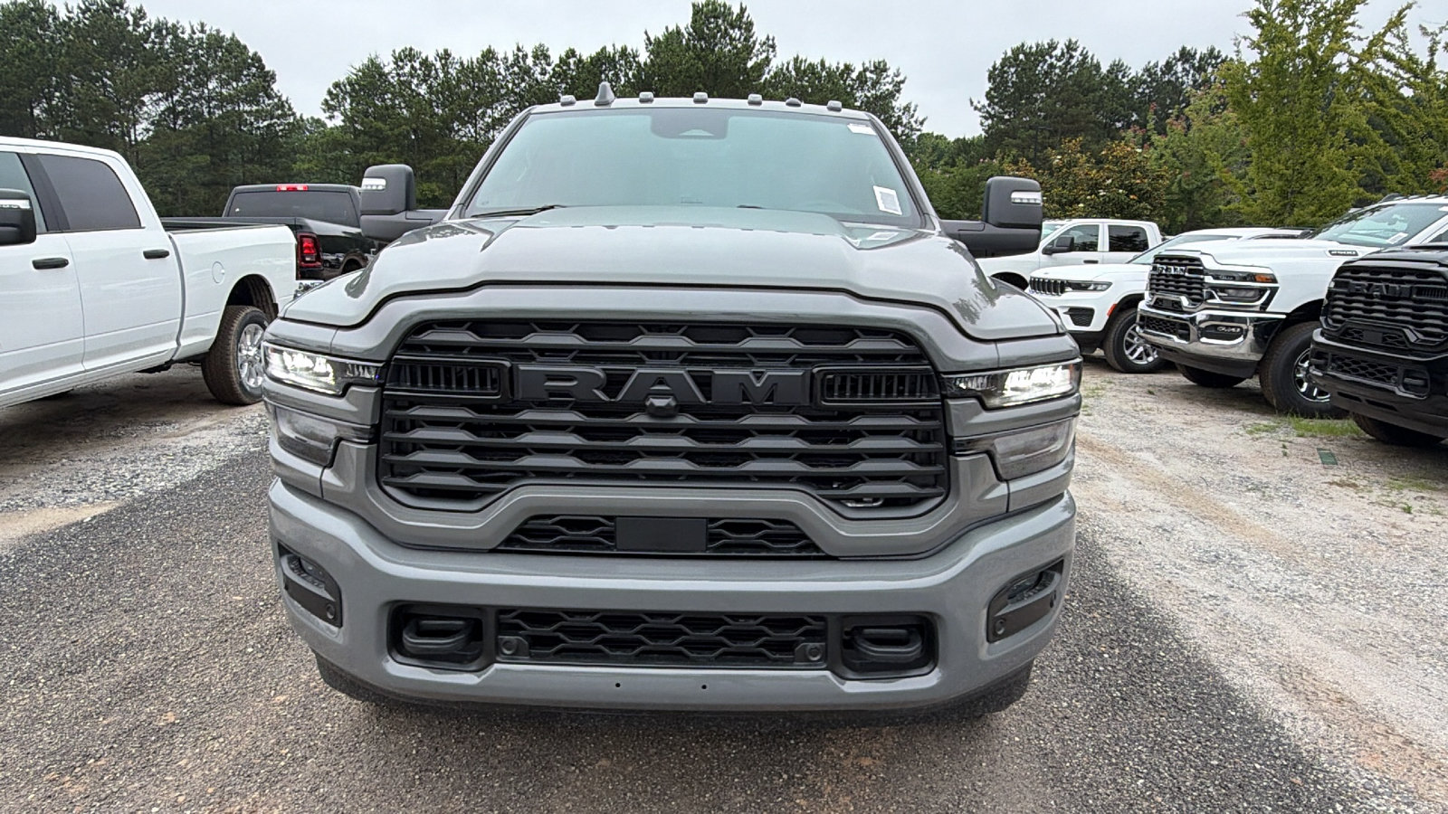 New 2026 RAM 3500 Big Horn AWD/4WD image 3