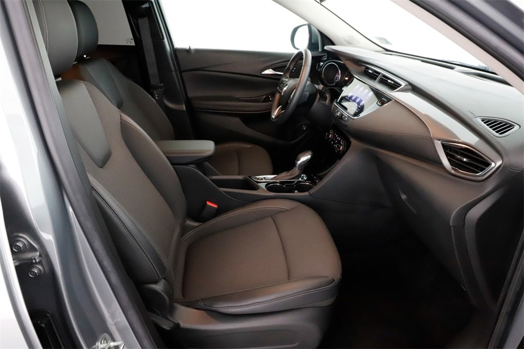 Used 2023 Buick Encore GX Select w/ Sport Touring Package image 29