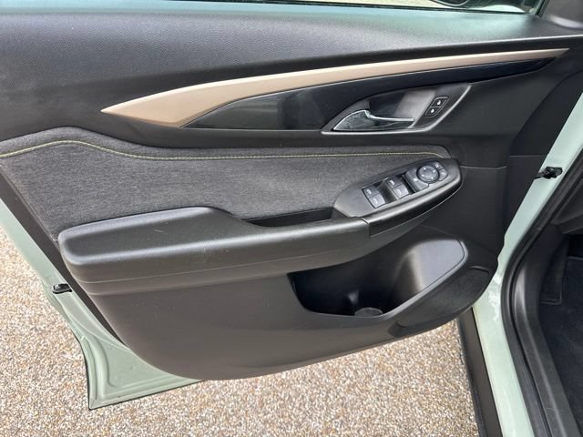 Used 2024 Chevrolet TrailBlazer ACTIV FWD image 16