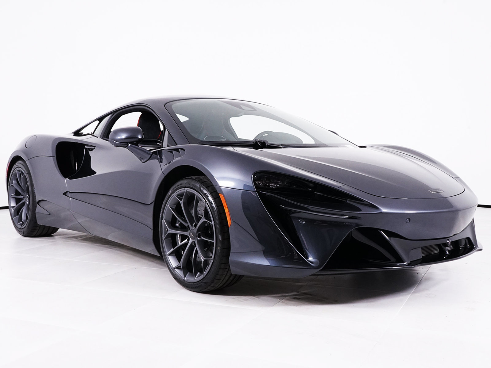 New 2026 McLaren Artura RWD image 16