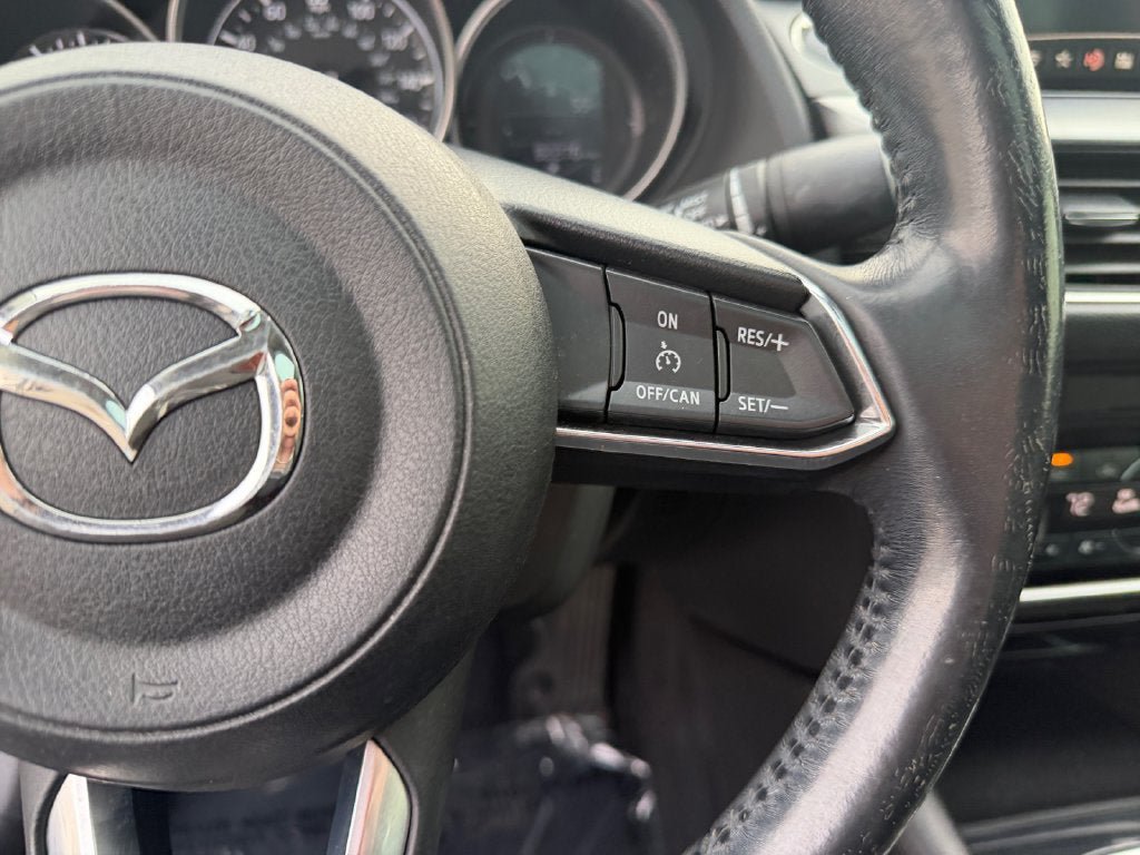 Used 2017 MAZDA MAZDA6 Touring FWD image 17