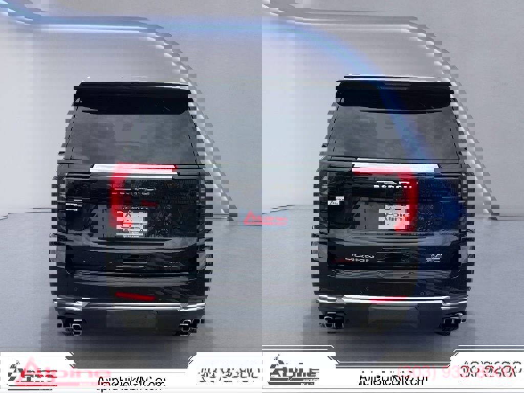 Used 2025 GMC Yukon XL Denali image 4