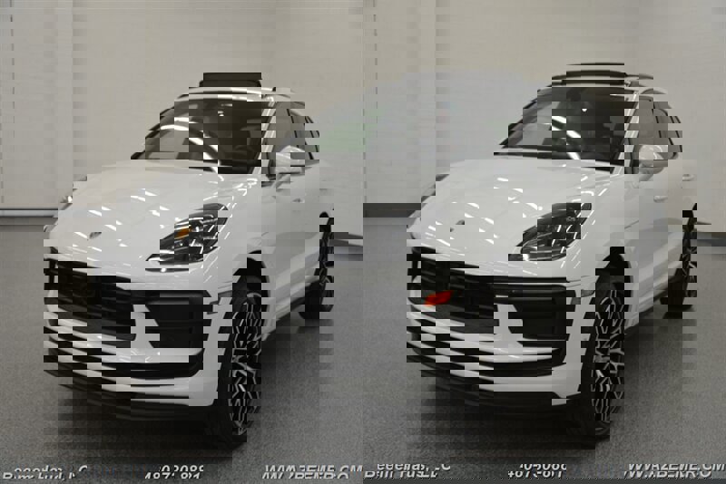 Used 2024 Porsche Macan w/ Premium Plus Package image 2
