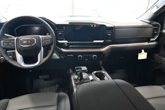 New 2026 GMC Sierra 1500 Elevation w/ Elevation Premium Package AWD/4WD image 15