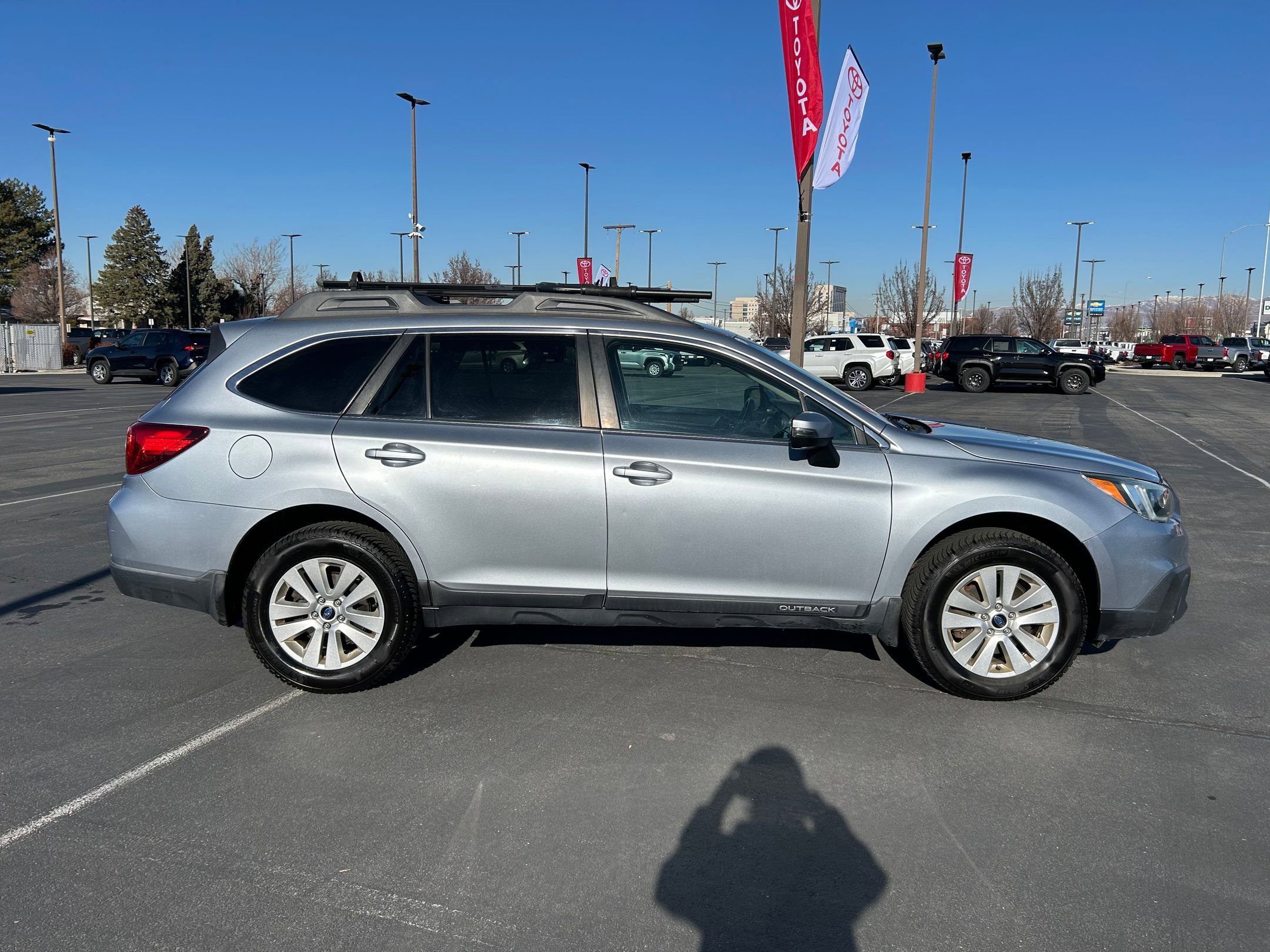 Used 2016 Subaru Outback 2.5i Premium image 6