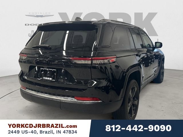 Used 2023 Jeep Grand Cherokee Altitude image 5