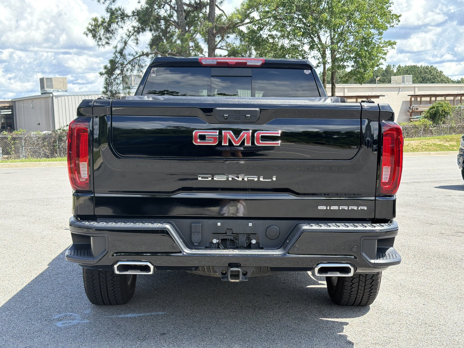 Used 2025 GMC Sierra 1500 Denali AWD/4WD image 11